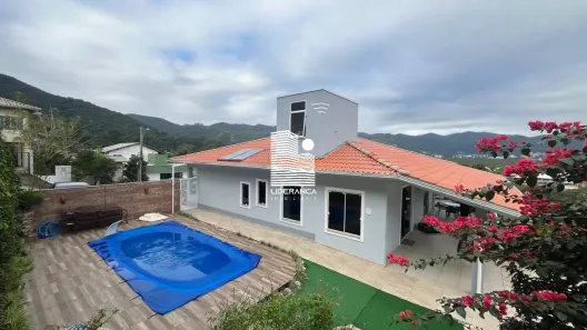 Casa com 3 Quartos à venda, 282m² no Saco Grande, Florianópolis