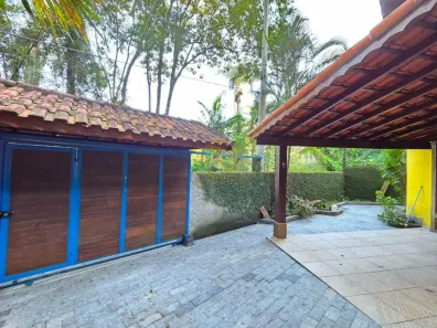 Casa com 3 Quartos para alugar, 210m² no Roseira, Mairiporã