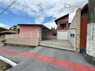Casa com 3 Quartos à venda, 195m² no Fundos, Biguaçu