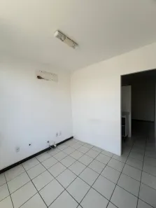 Ponto Comercial para alugar, 28m² no Itapuã, Salvador