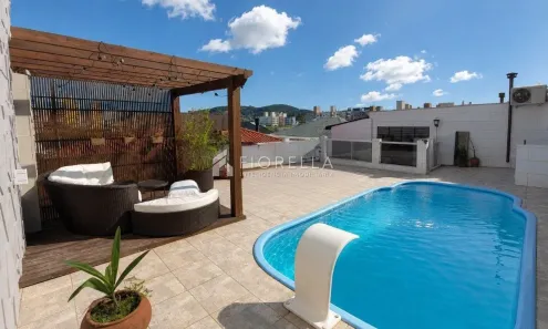 Casa com 3 Quartos para alugar, 200m² no Areias, São José