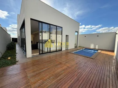 Casa de Condomínio com 3 Quartos à venda, 217m² no Gávea, Uberlândia