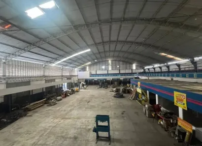 Galpão/Depósito/Armazém para alugar, 2000m² no Crespo, Manaus
