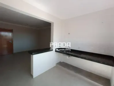 Apartamento com 2 Quartos à venda, 58m² no Segismundo Pereira, Uberlândia