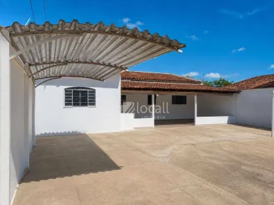 Casa com 2 Quartos para alugar, 110m² no Jardim Caparroz, São José do Rio Preto