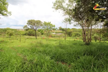 Lote/Terreno à venda, 41446m² no Grajaú, Divinópolis
