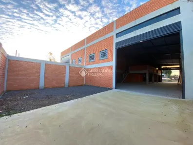 Galpão/Depósito/Armazém para alugar, 375m² no Mathias Velho, Canoas
