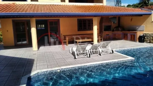 Sobrado com 4 Quartos à venda, 450m² no Praia do Arrastão, São Sebastião