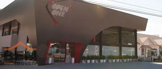Sala Comercial para alugar, 1650m² no Fazendinha, Itajaí