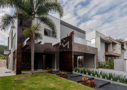 Casa de Condomínio com 4 Quartos à venda, 380m² no Ariribá, Balneário Camboriú
