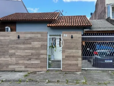 Casa com 2 Quartos à venda, 50m² no Madri, Palhoça
