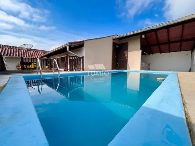 Casa com 4 Quartos à venda, 222m² no Santa Terezinha, Gaspar