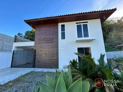Casa com 2 Quartos à venda, 198m² no Centro, Itapoá