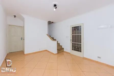 Sobrado com 3 Quartos à venda, 98m² no Jardim Piqueroby, São Paulo