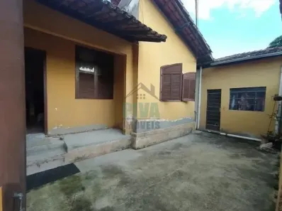 Casa com 3 Quartos à venda, 180m² no Caiçara-Adelaide, Belo Horizonte