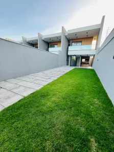 Sobrado com 4 Quartos à venda, 145m² no Centro, Eusébio
