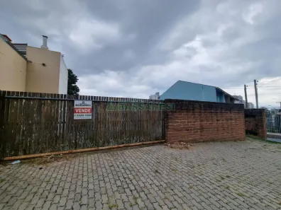 Lote/Terreno à venda, 452m² no Jardelino Ramos, Caxias do Sul
