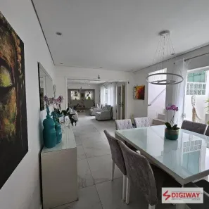 Sobrado com 4 Quartos à venda, 320m² no Vila Monumento, São Paulo