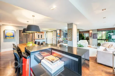 Apartamento com 3 Quartos à venda, 184m² no Bela Vista, Porto Alegre