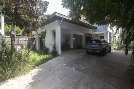 Casa com 7 Quartos à venda, 390m² no Jardim Luzitânia, São Paulo