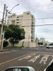 Apartamento com 3 Quartos para alugar, 106m² no Santa Mônica, Uberlândia