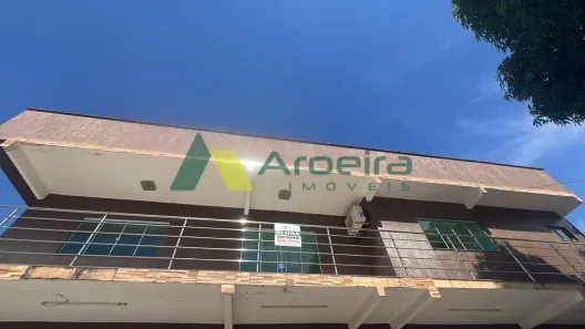 Sobrado com 3 Quartos para alugar, 228m² no Jardim Presidente, Goiânia