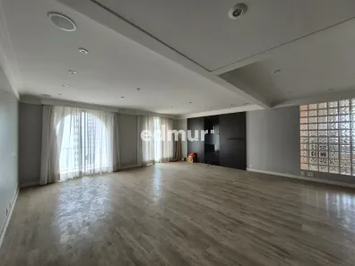 Apartamento com 3 Quartos para alugar, 192m² no Vila Assunção, Santo André