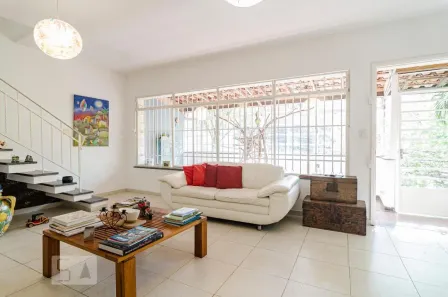 Casa com 4 Quartos à venda, 220m² no Sumaré, São Paulo