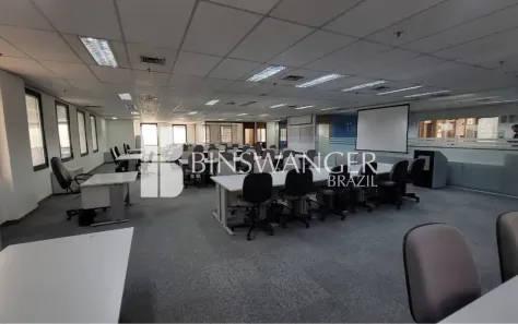 Sala Comercial para alugar, 644m² no Cidade Monções, São Paulo