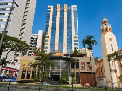 Sala Comercial à venda, 98m² no Centro, Juiz de Fora