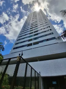 Apartamento com 3 Quartos para alugar, 84m² no Rosarinho, Recife