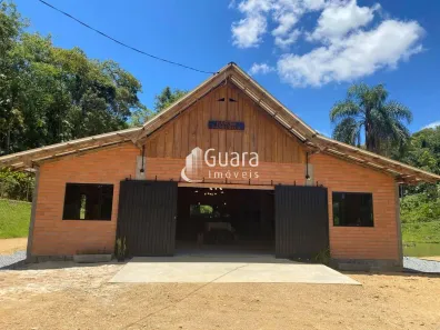Fazenda/Sítio com 3 Quartos à venda, 200m² no Vila Itoupava, Blumenau