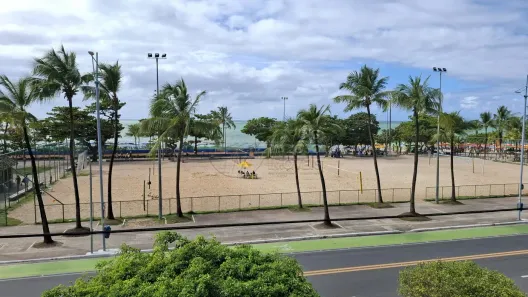 Apartamento com 3 Quartos à venda, 187m² no Pajuçara, Maceió