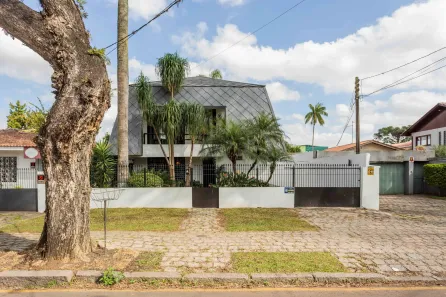 Casa com 4 Quartos à venda, 209m² no Hugo Lange, Curitiba