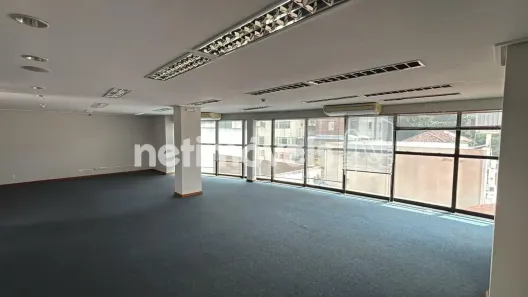 Sala Comercial para alugar, 250m² no Santa Efigênia, Belo Horizonte