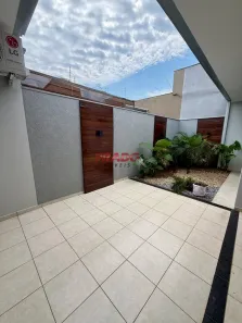 Casa com 3 Quartos à venda, 129m² no Parque das Bandeiras, Maringá