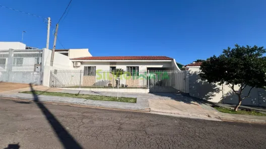 Casa com 3 Quartos à venda, 91m² no Jardim Lucianópolis, Maringá