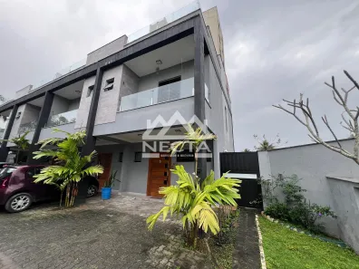 Sobrado com 2 Quartos à venda, 120m² no Balneário Gardem Mar, Caraguatatuba