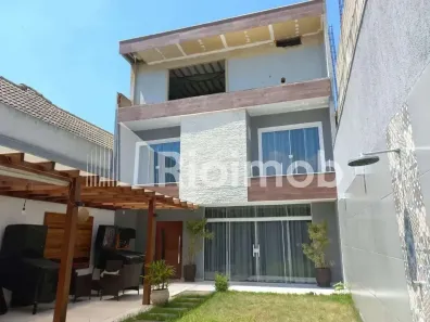 Casa com 5 Quartos à venda, 260m² no Taquara, Rio de Janeiro