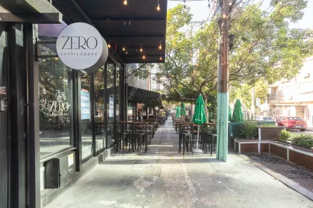 Ponto Comercial à venda, 90m² no São João, Porto Alegre