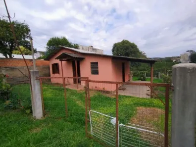 Casa com 2 Quartos para alugar, 45m² no Campo Novo, Porto Alegre