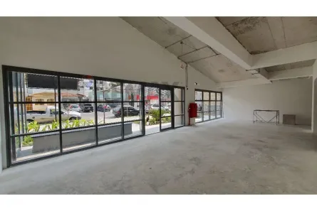 Ponto Comercial para alugar, 390m² no Campo Belo, São Paulo