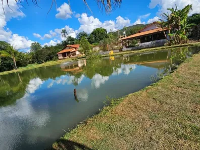 Fazenda/Sítio com 3 Quartos à venda, 150m² no Setor Meia Ponte, Pirenópolis