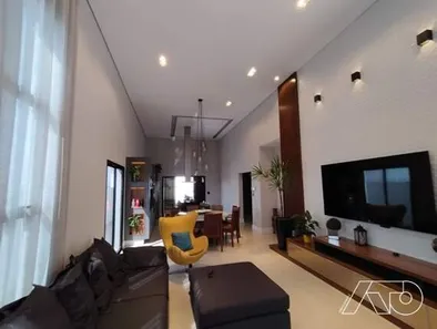 Casa de Condomínio com 3 Quartos à venda, 190m² no Ondas, Piracicaba