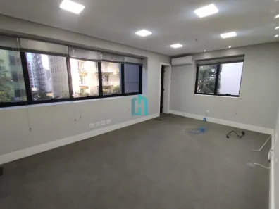 Sala Comercial para alugar, 110m² no Cerqueira César, São Paulo