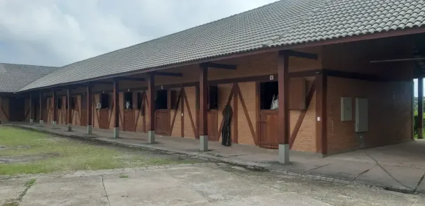 Fazenda/Sítio para alugar, 1183m² no Parque das Águas Claras, Campos do Jordão