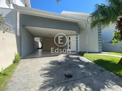 Casa com 3 Quartos à venda, 300m² no Pagani, Palhoça
