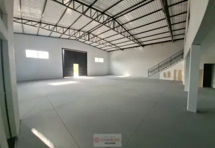 Galpão/Depósito/Armazém para alugar, 324m² no Parque do Estado II, Mogi Mirim