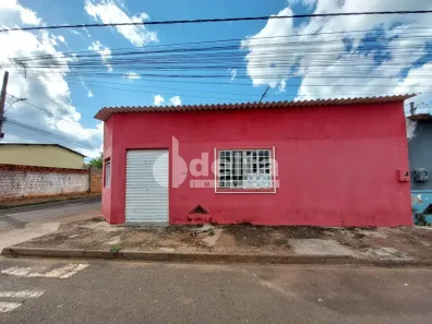 Casa com 2 Quartos à venda, 245m² no Morumbi, Uberlândia