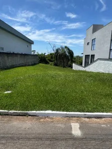 Lote/Terreno à venda, 570m² no Condomínio do Lago 1ª Etapa, Goiânia